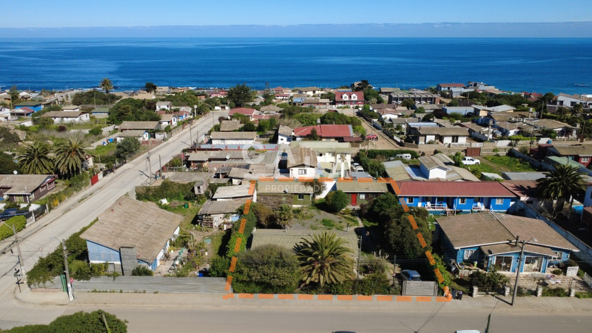 Casa + 2 cabañas independientes a pasos del centro y la playa