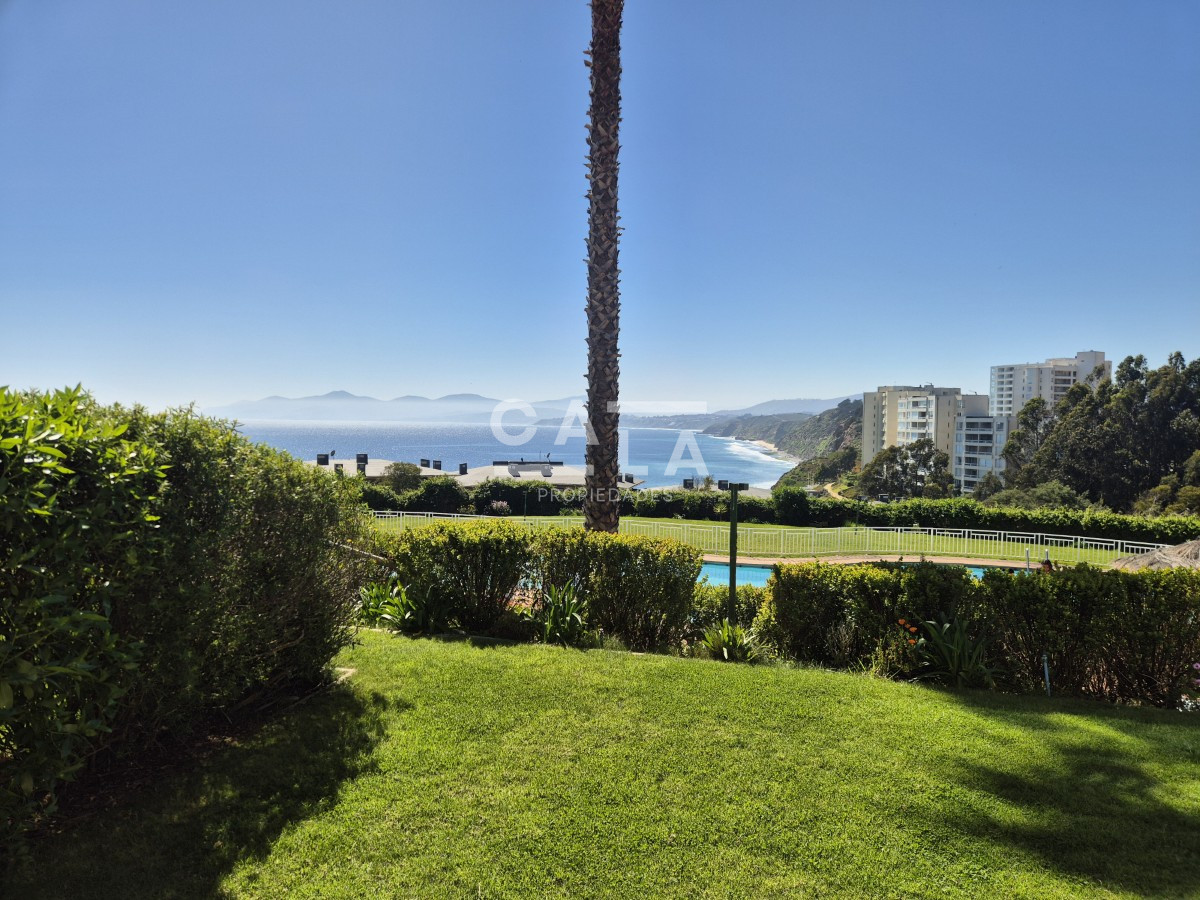 Departamento con jardín y vista al mar en Arboleda II, Costa Quilén